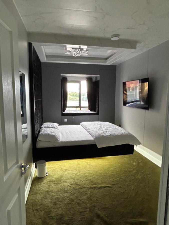 Lucid Magic Dream Apartman Limerick Junction Kültér fotó